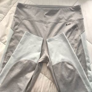 Abercrombie & Fitch side stripe leggings
